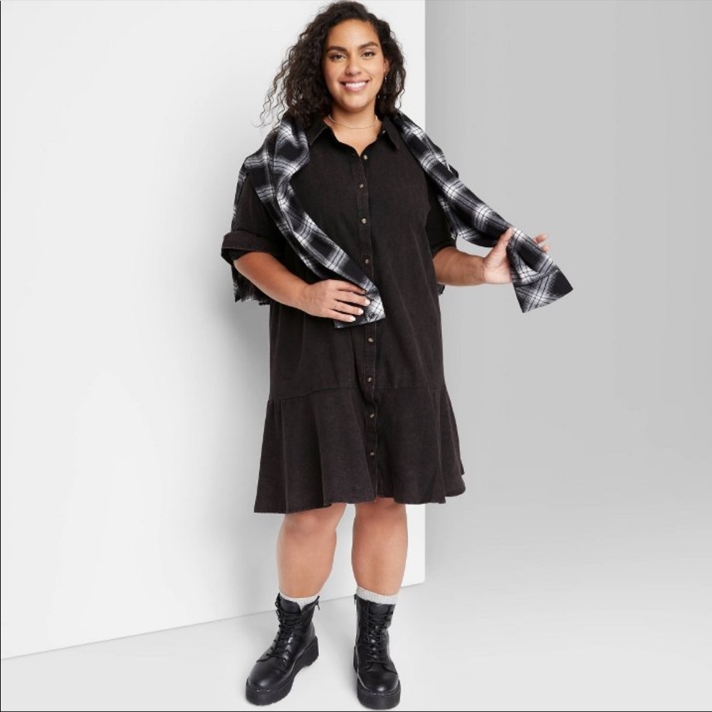 Women's plus size long sleeve shirt dress